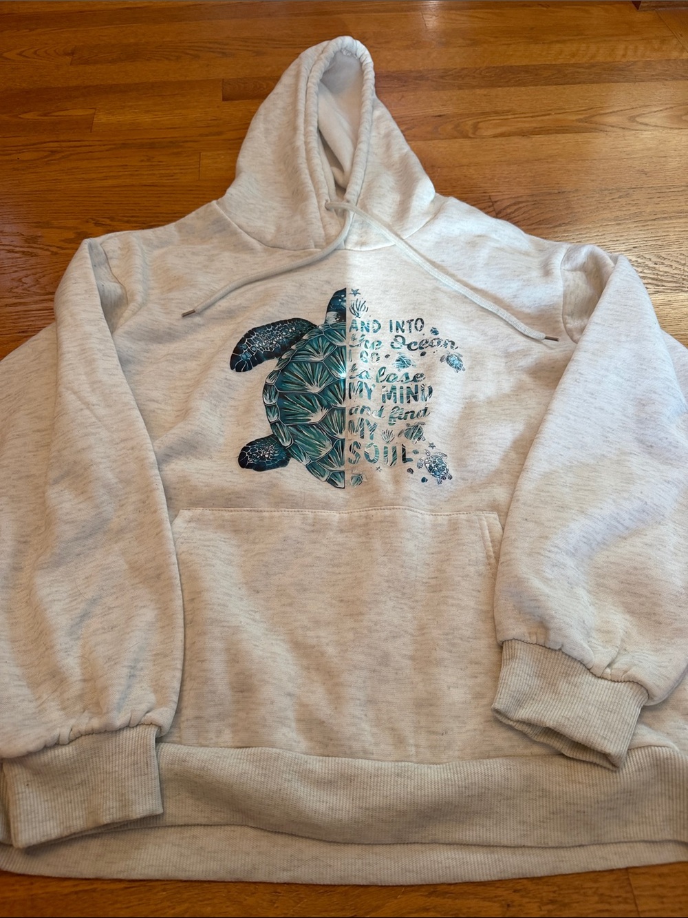 Women’s Small Cream Hoodie with Teal Sea Turtle Graphic -very soft!